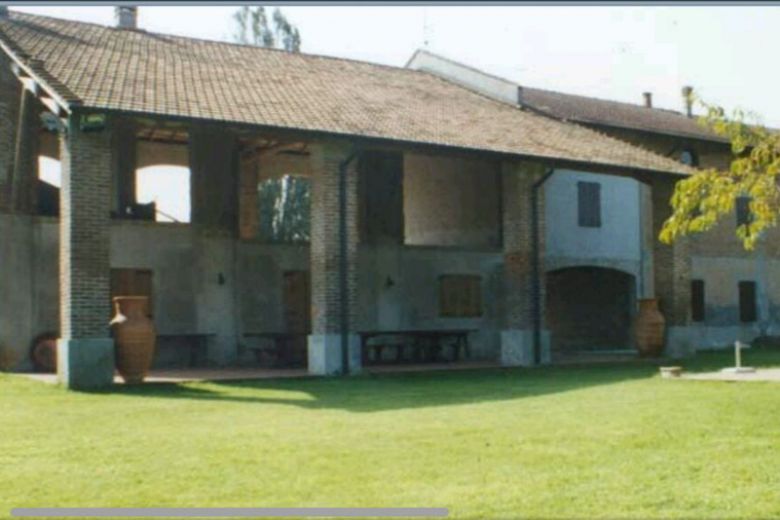 Well renovated farmhouse in the Country - Po Valley