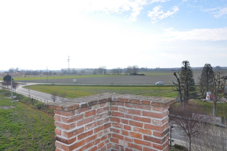 Villa indipendente di carattere con terrazza 