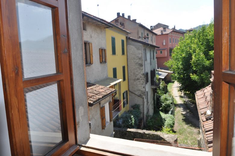 Palazzetto d'epoca centro storico con terrazzo