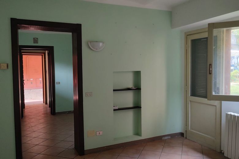 Colline di Casteggio -  Case da ristrutturare - co-housing famigliare 
