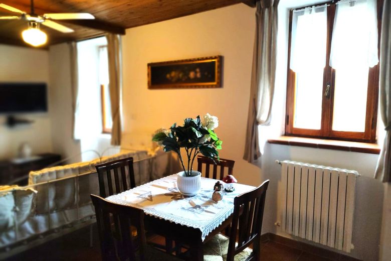 Casa d'epoca in Val Curone Piemonte zona collinare  