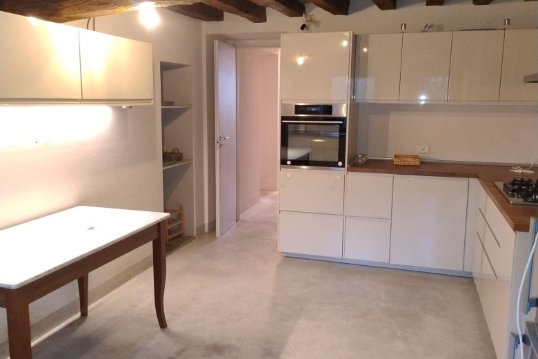 A beautiful stone house with garden at the foot of the Piacenza hills in the Luretta Valley