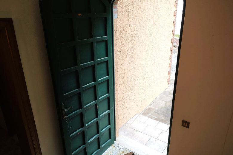 Co-housing famigliare sulle colline piacentine e altro 