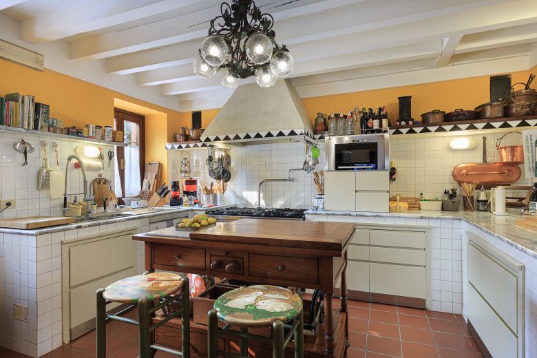 Immobile di pregio nella campagna pavese Immobile di pregio nella campagna pavese