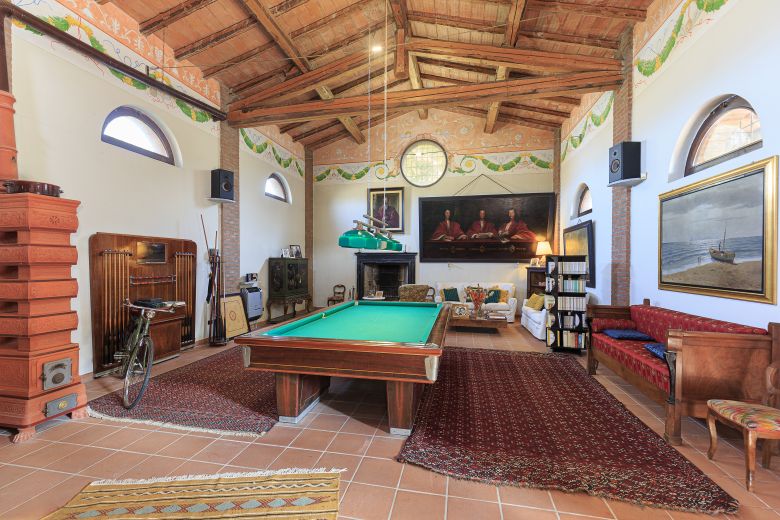 Immobile di pregio nella campagna pavese Immobile di pregio nella campagna pavese