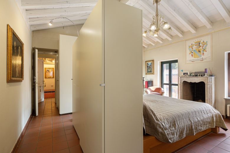 Immobile di pregio nella campagna pavese Immobile di pregio nella campagna pavese