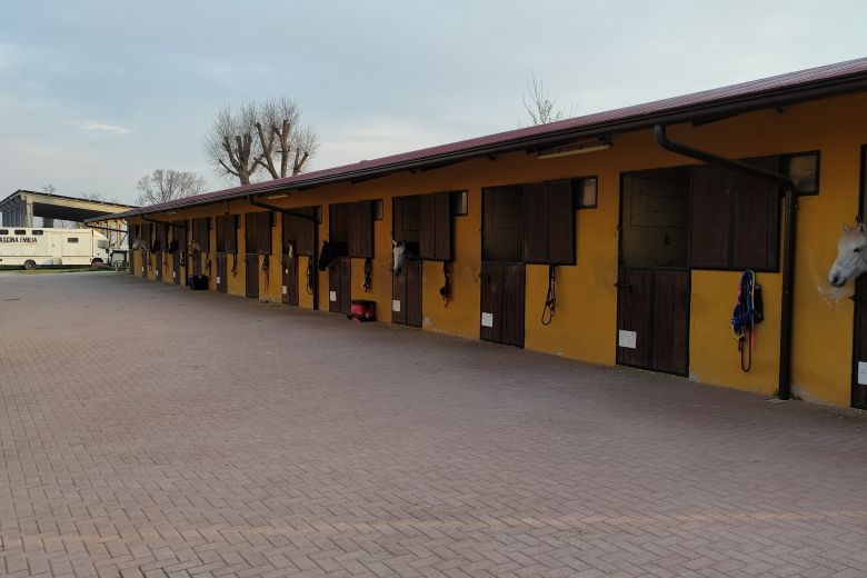 Equestrian Center in the Lodi countryside - 55 Km from Milan