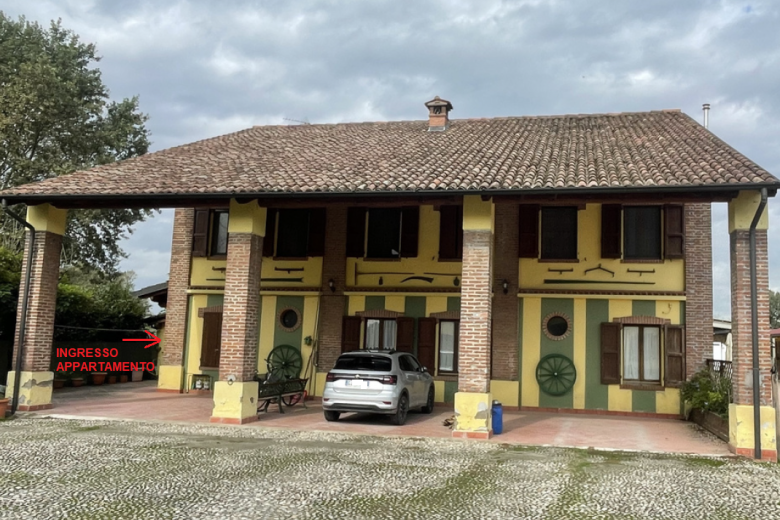 Equestrian Center in the Lodi countryside - 55 Km from Milan