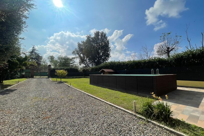 Cavenago d'Adda - Villa indipendente con giardino