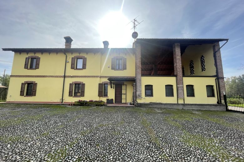 Cavenago d'Adda - Villa indipendente con giardino