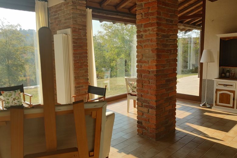 Hills of the Oltrepò Pavese - Country house in the panoramic green 