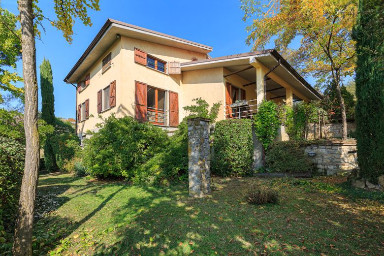 A Country House on the Hills of Oltrepò Pavese - Prà del Gatto Village