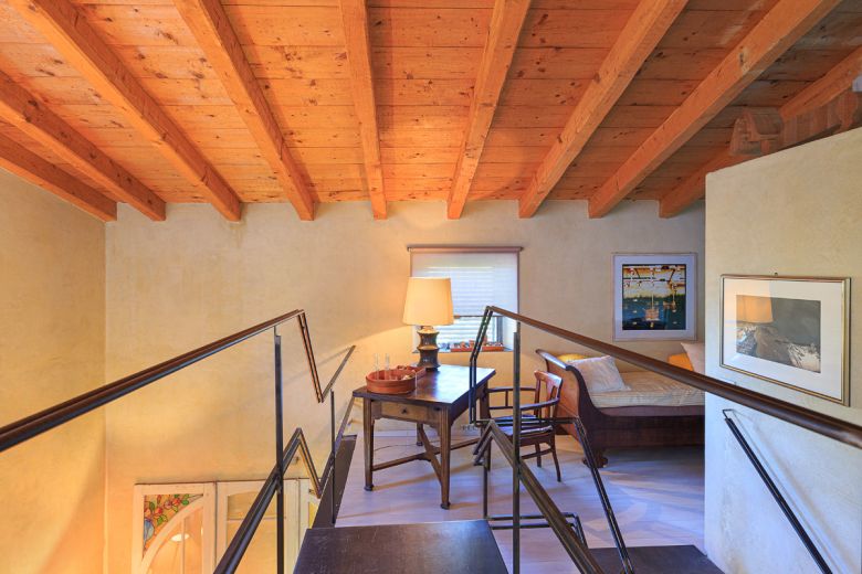 Colline Piacentine Podere con casa in sasso d'epoca Colline Piacentine Podere con casa in sasso d'epoca