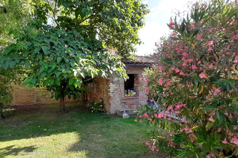 Campagna Piacenza - Complesso edilizio storico da riqualificare Campagna Piacenza - Complesso edilizio storico da riqualificare