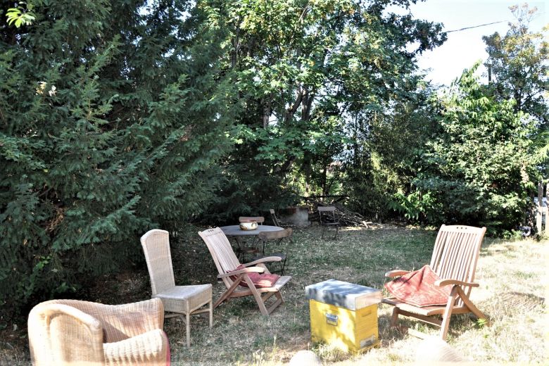 Casa in sasso con giardino e rustico a pochi km da Varzi 