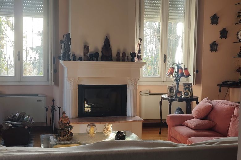 Miradolo Terme (PV) Prestigious Liberty-Style Villa for Sale – Less than 50 km from Milan Miradolo Terme (PV) Prestigious Liberty-Style Villa for Sale – Less than 50 km from Milan