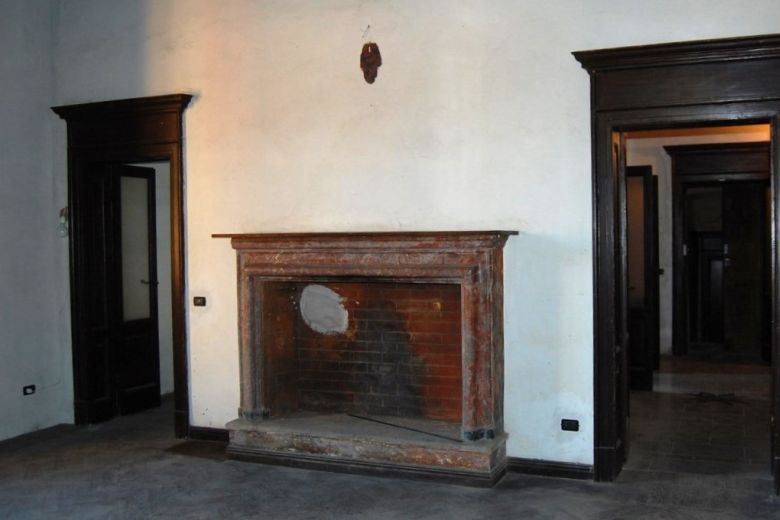 Porzione Palazzo Settecentesco Milano 22 km Porzione Palazzo Settecentesco Milano 22 km