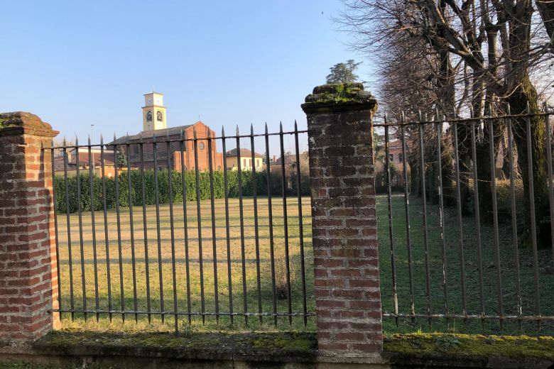 Porzione Palazzo Settecentesco Milano 22 km Porzione Palazzo Settecentesco Milano 22 km