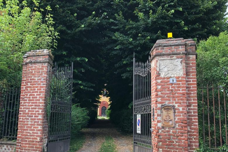 Porzione Palazzo Settecentesco Milano 22 km Porzione Palazzo Settecentesco Milano 22 km