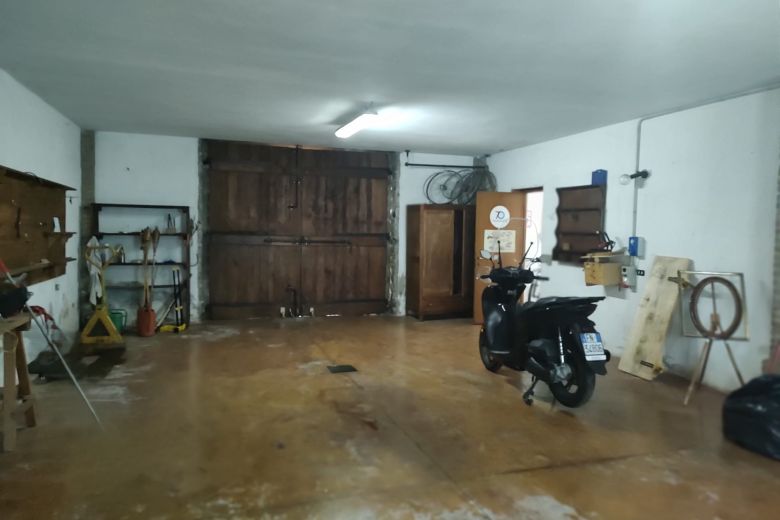 Porzione di Casale in Sasso – Appartamento + Laboratorio