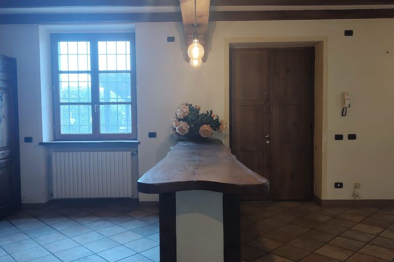 Porzione di Casale in Sasso – Appartamento + Laboratorio