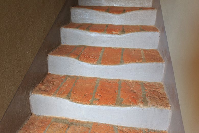Nella campagna piacentina rimarchevole dimora di pregio Nella campagna piacentina rimarchevole dimora di pregio