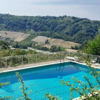 Co-housing famigliare sulle colline piacentine e altro 