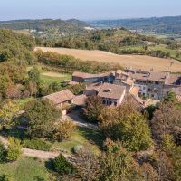 Colline Piacentine   Podere con casa  in sasso d'epoca 